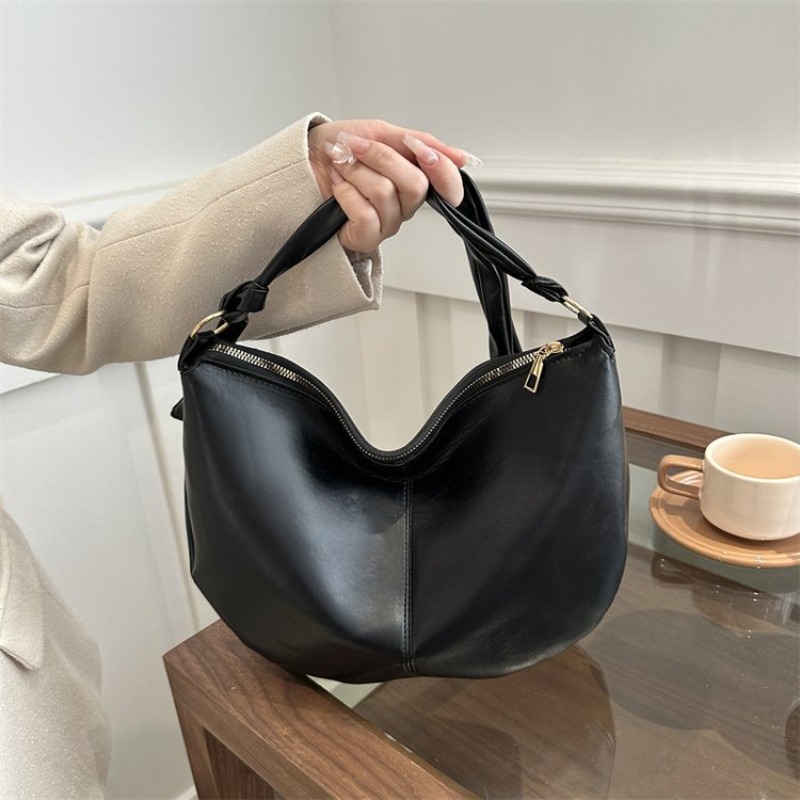 Luxury Bags Must Have - Popular Classic Must-Have Designer Diaper Bag