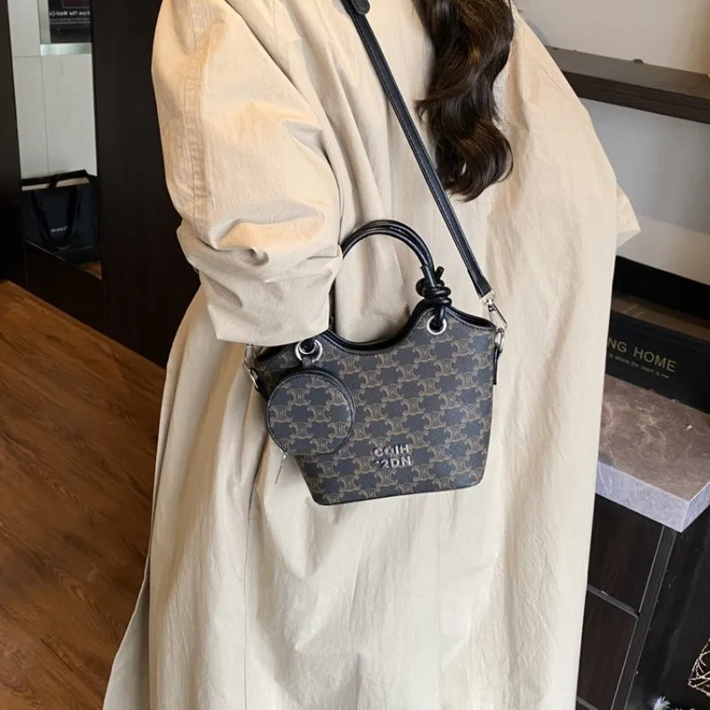 Luxury Must-Have Crossbody Des - Luxury Bags Must Have avaliação e preço