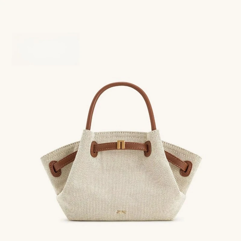 Women's Dumpling Bag Large Cap - Luxury Bags Dior avaliação e preço