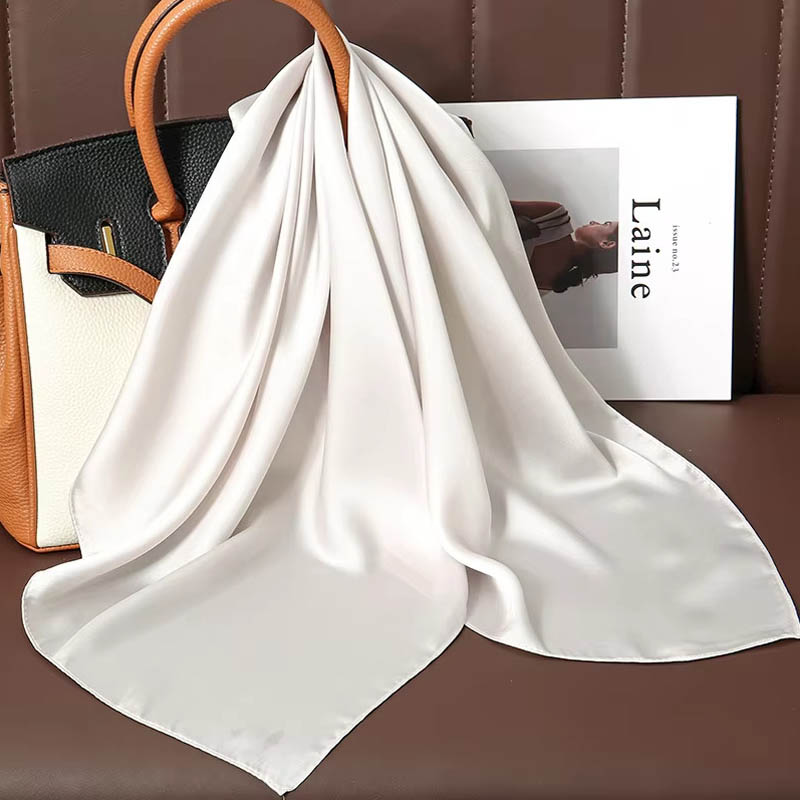 Luxury Solid Color Silk Square - Discount Luxury Bags avaliação e preço