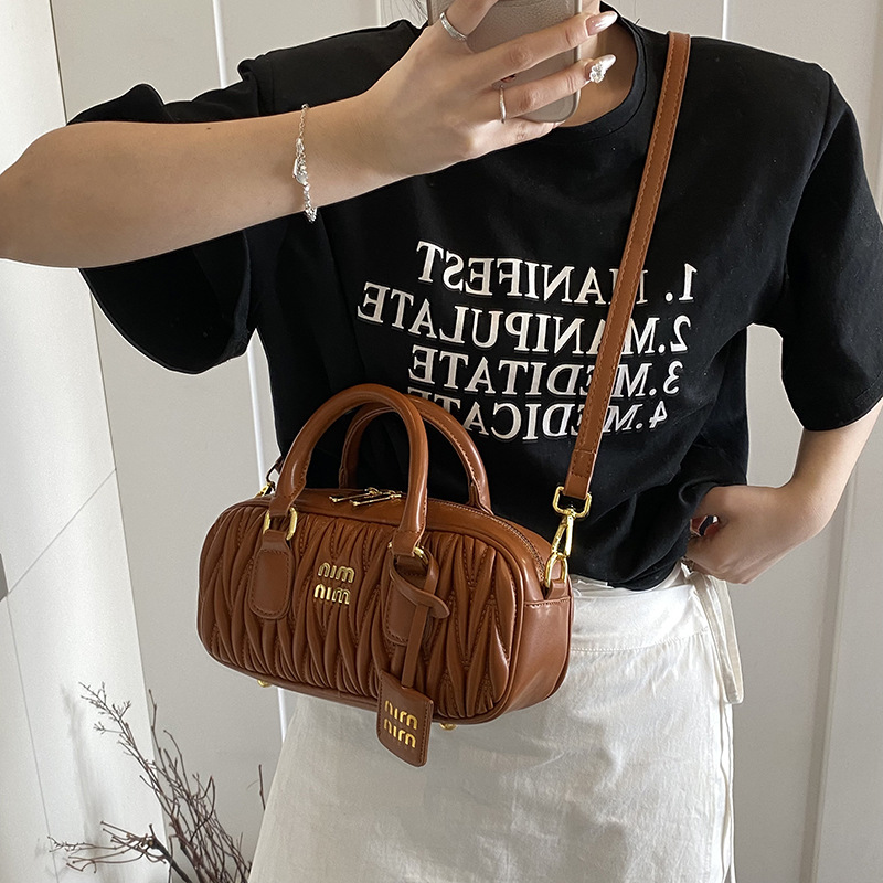 Ruched Pillow Bag, 2026 Textur - Luxury Bags Dior avaliação e preço