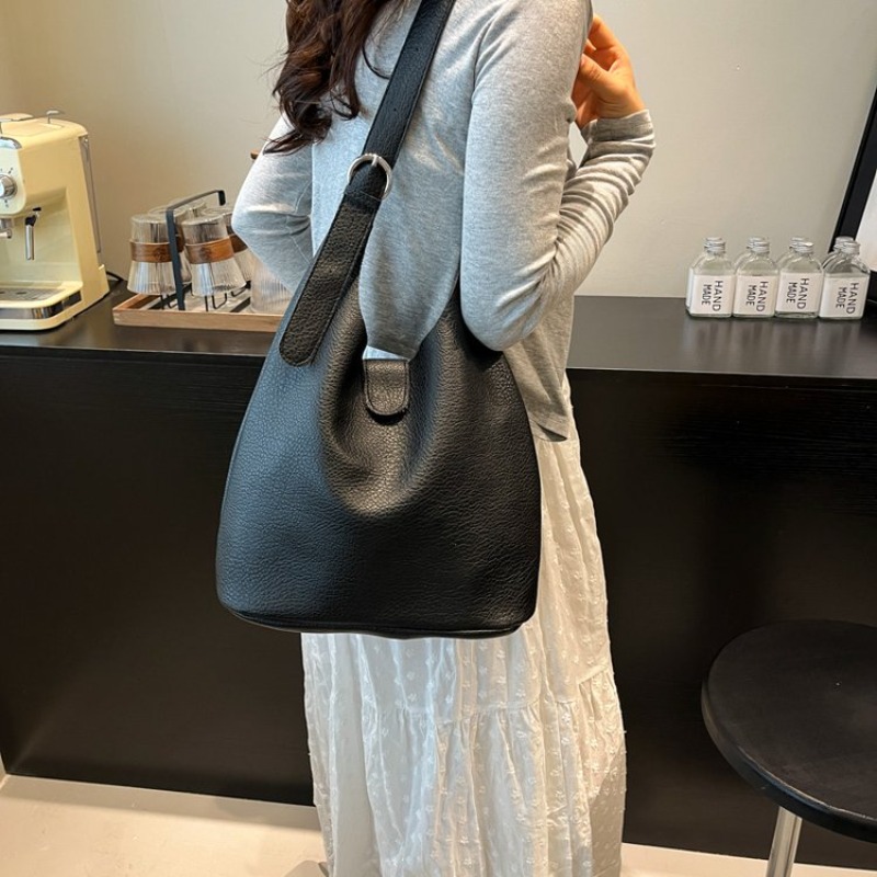 Elegant Parisian Designer Diap - Luxury Bags Must Have avaliação e preço