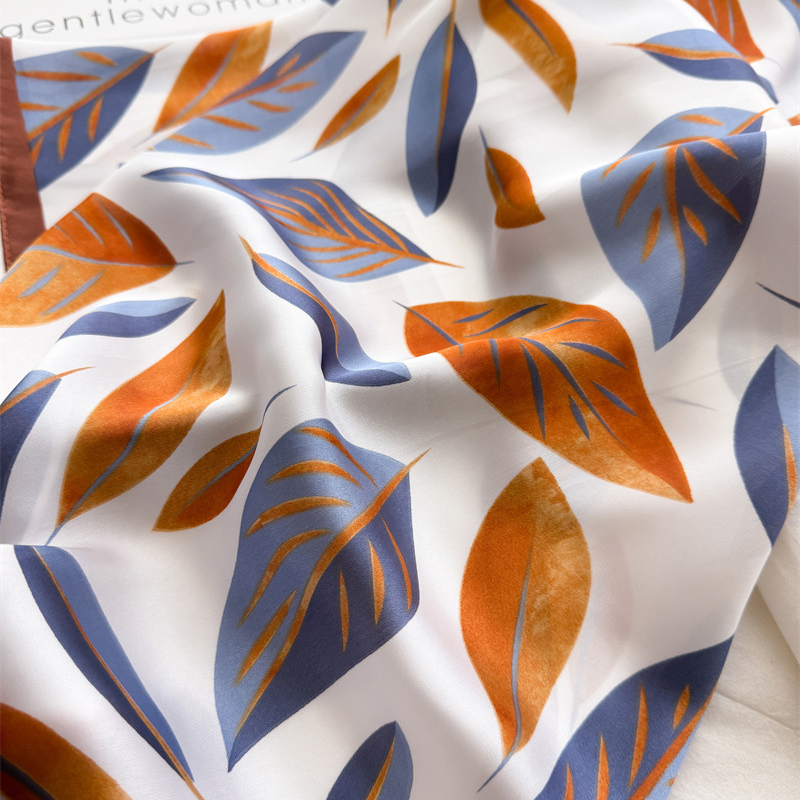Luxury Brand Print 70cm Square - Discount Luxury Bags avaliação e preço