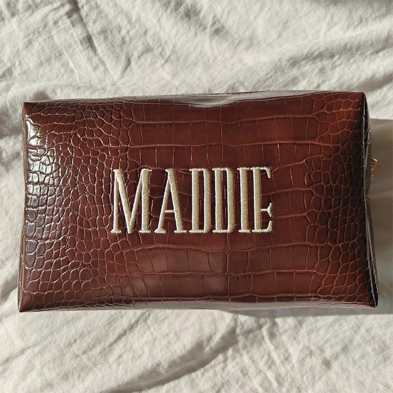 Embroidered Croc Makeup Bag Pe - Luxury Bags Vegan avaliação e preço